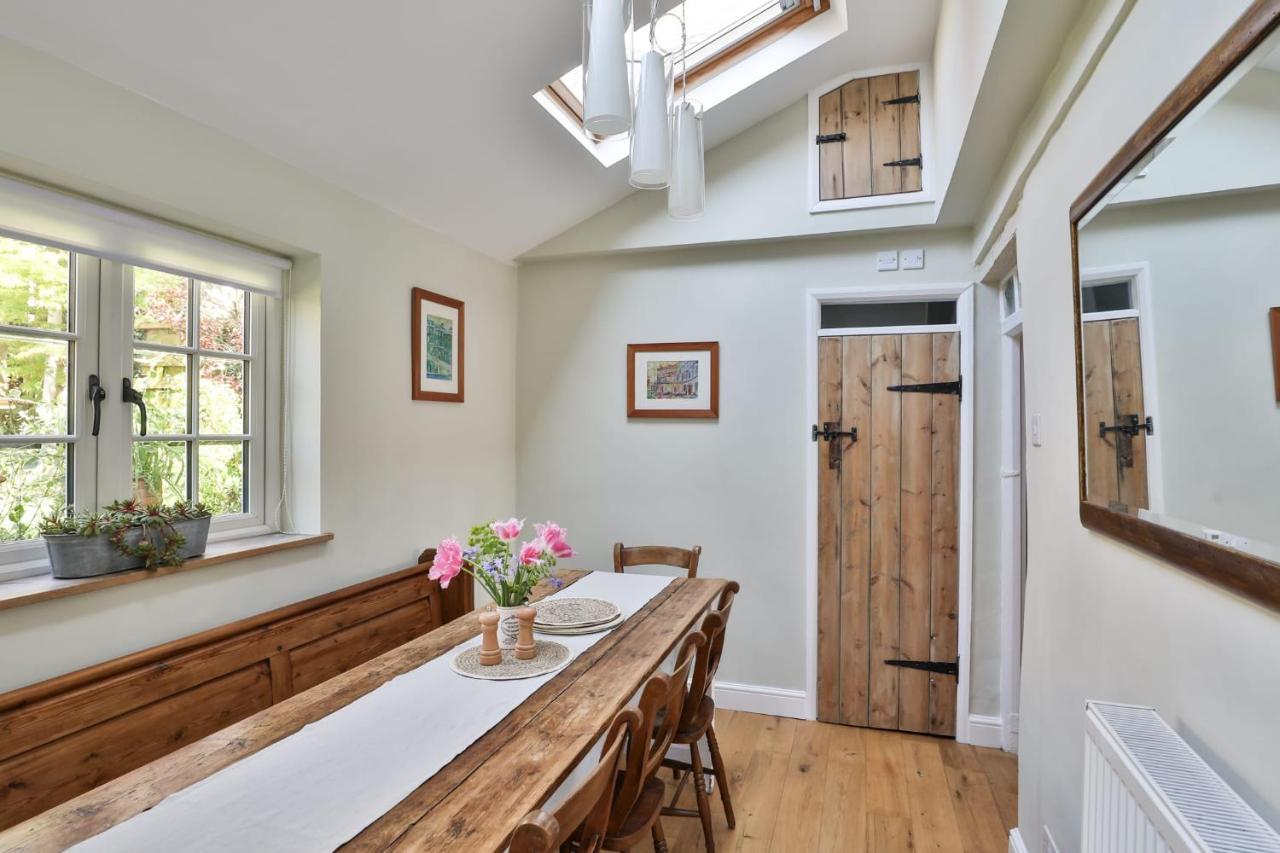 Coombers Mead Cottage Tetbury Exterior foto